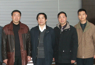 中國(guó)工程院院士、時(shí)任南京工業(yè)大學(xué)副校長(zhǎng)徐南平訪問(wèn)中圣