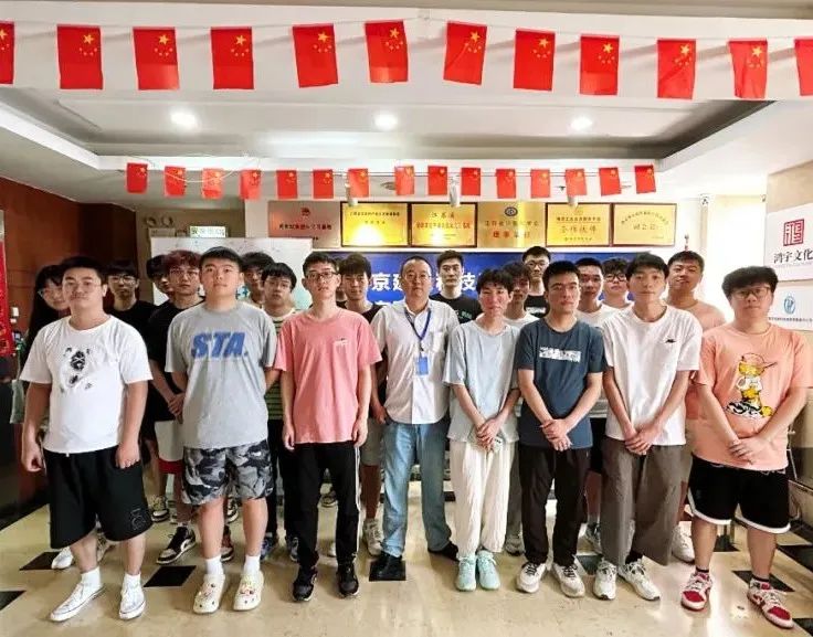 近期結(jié)班留影 | 百尺竿頭，更進一步，加